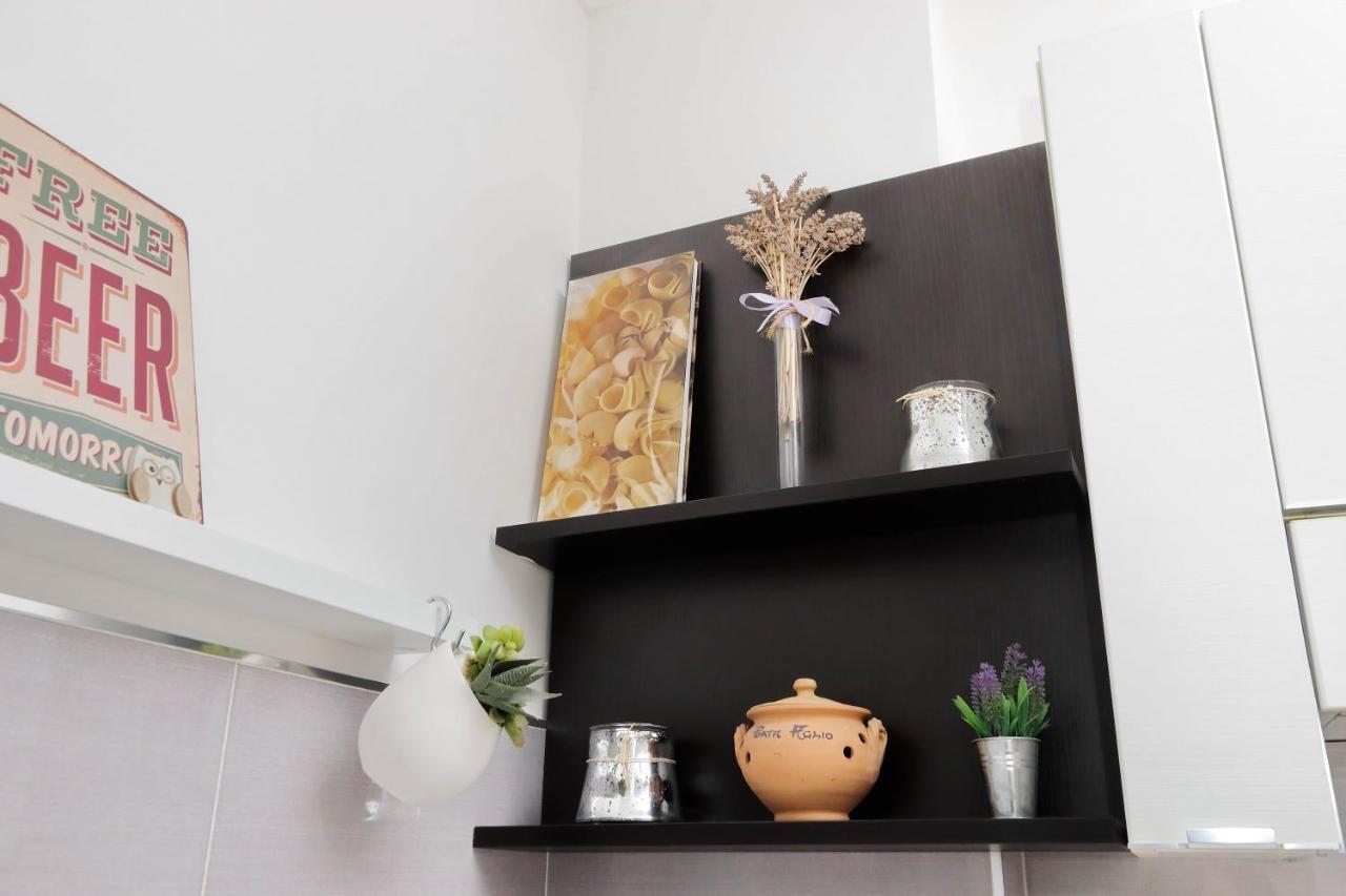 Apartamento Bilocale Con Vista Sull'aeroporto - Comodo Per Il Viaggio *