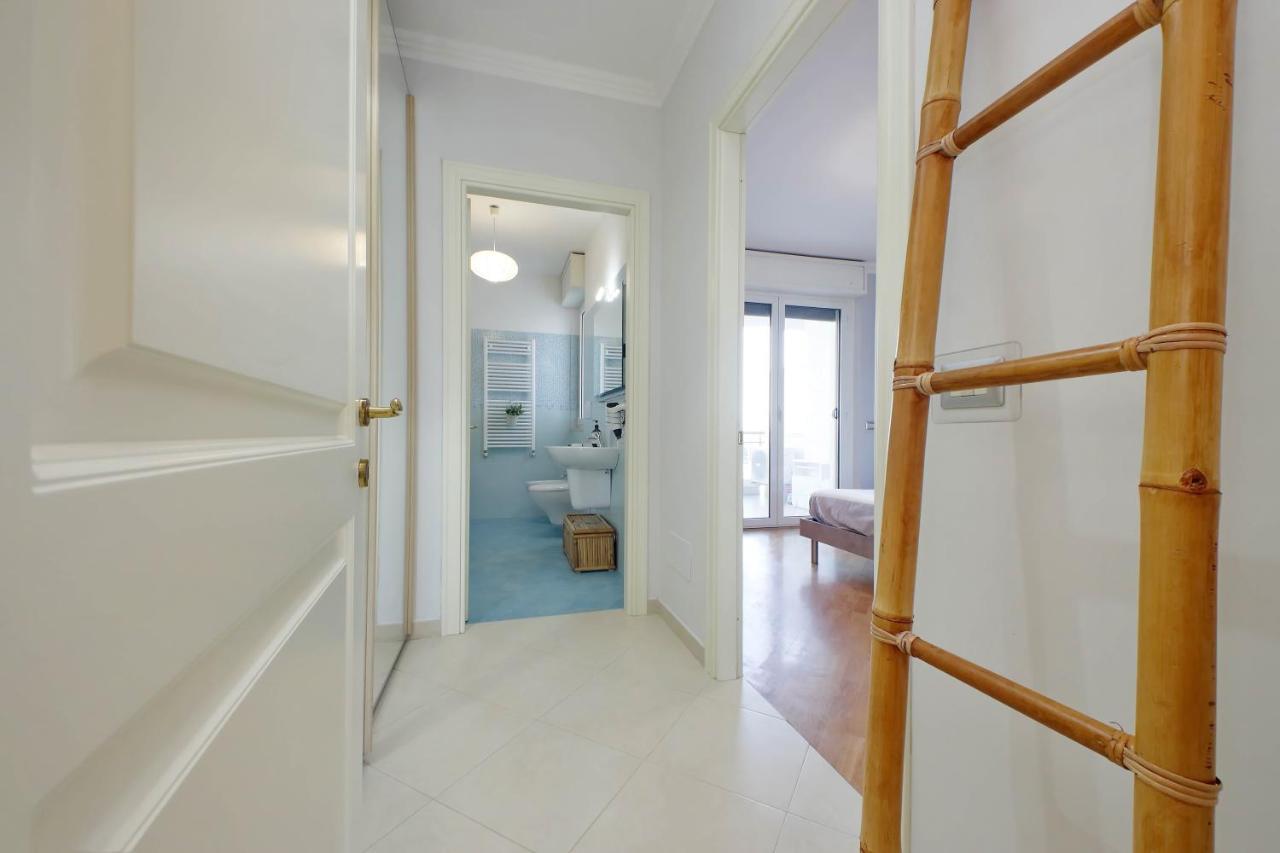 Bilocale Con Vista Sull'aeroporto - Comodo Per Il Viaggio Apartment Fiumicino