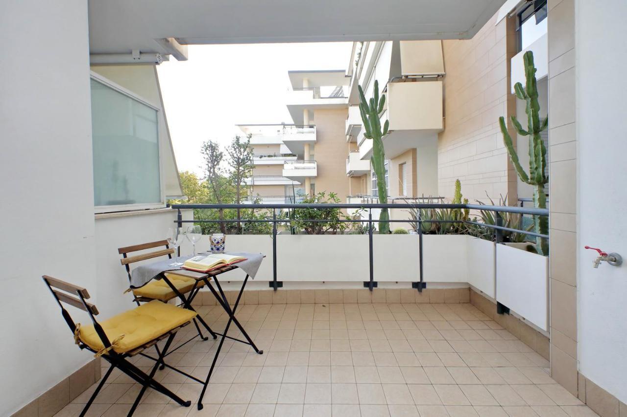 Bilocale Con Vista Sull'aeroporto - Comodo Per Il Viaggio *