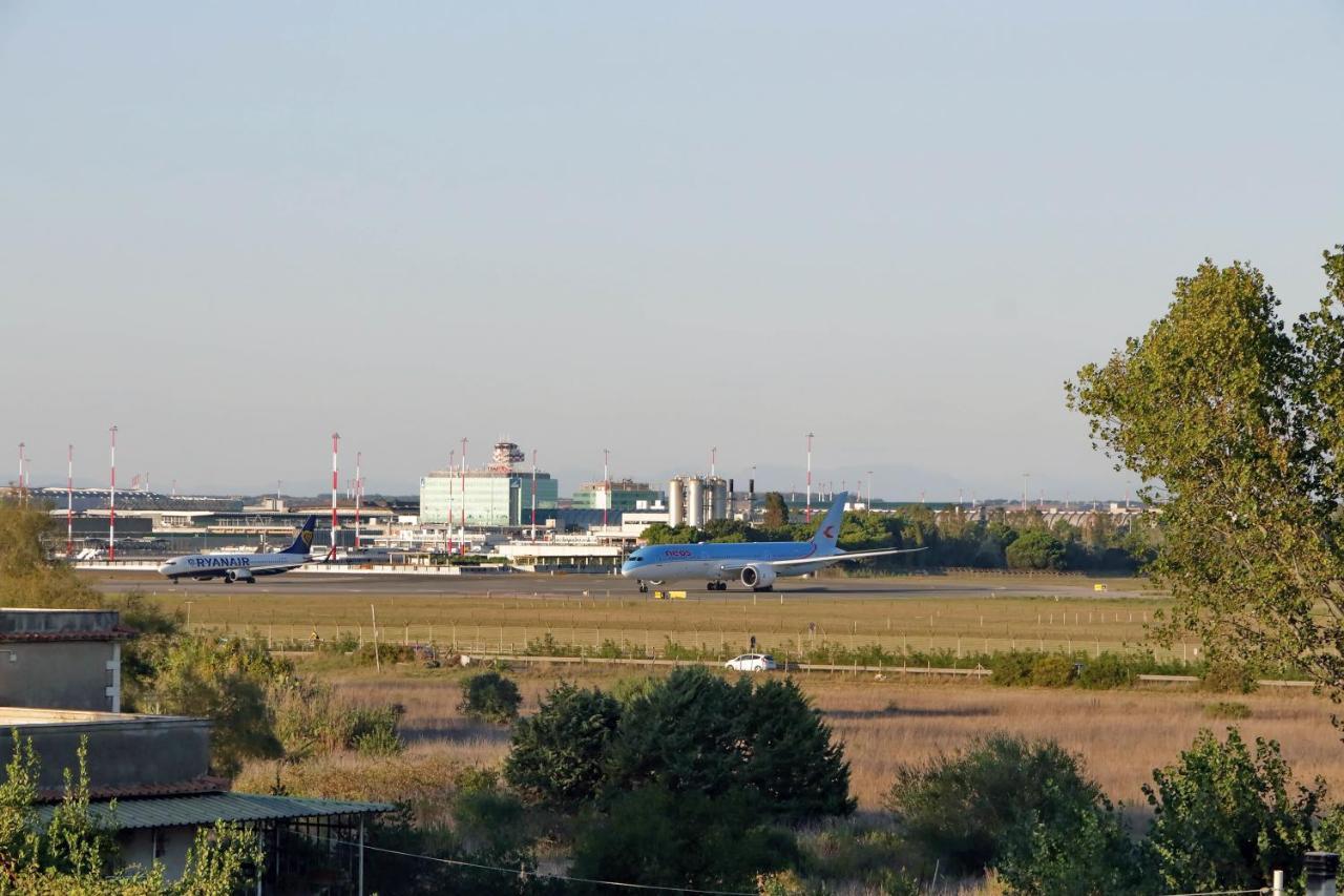 Bilocale Con Vista Sull'aeroporto - Comodo Per Il Viaggio * Fiumicino